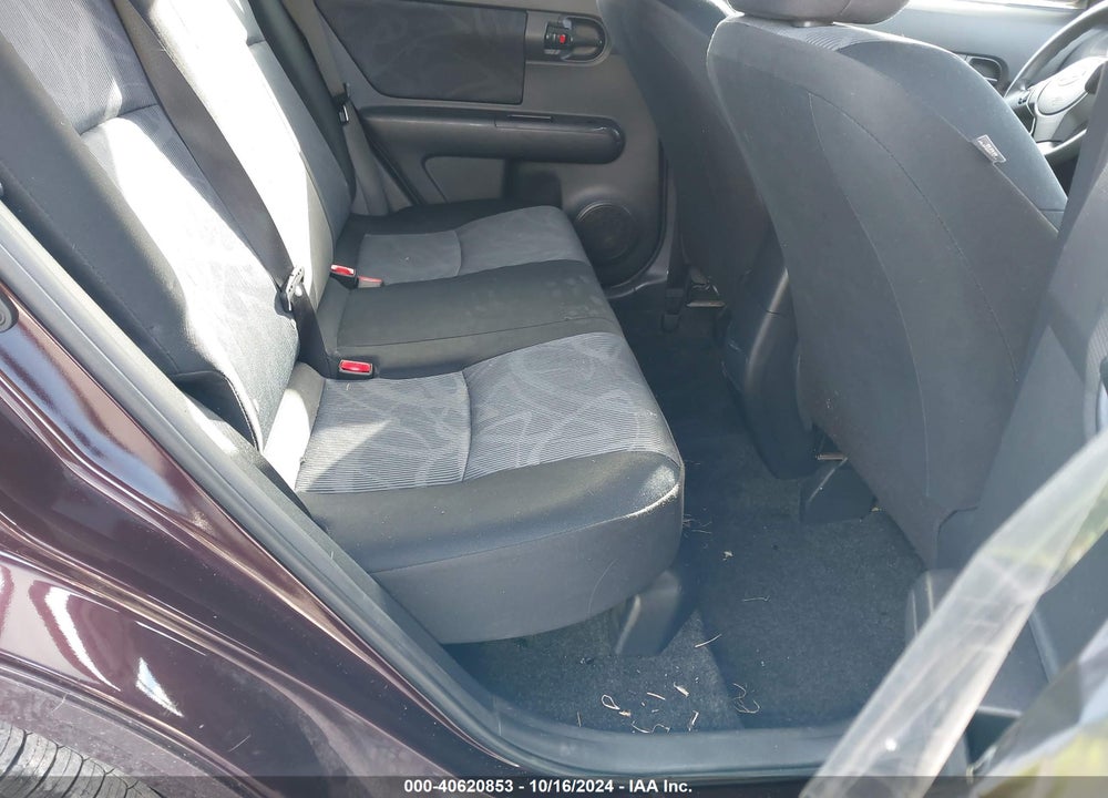 2011 SCION XB VIN: JTLZE4FE7B1119068