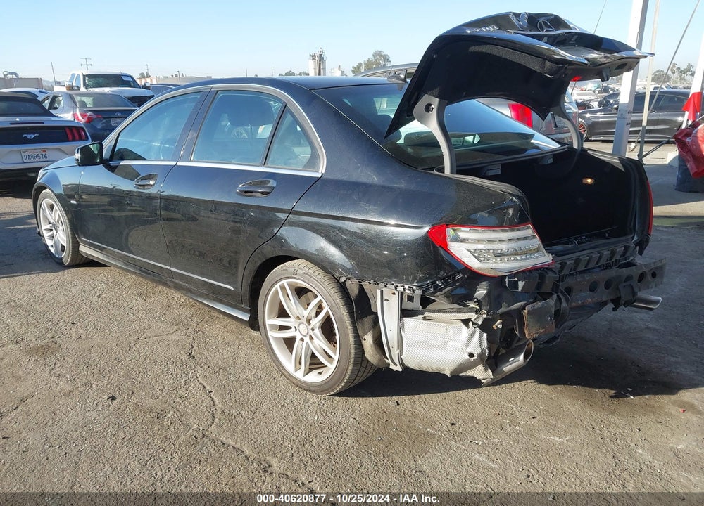 2012 MERCEDES-BENZ C 300 LUXURY 4MATIC/SPORT 4MATIC VIN: WDDGF8BB3CA709214