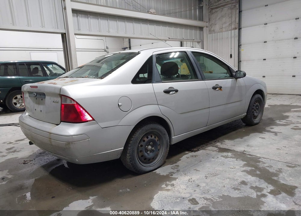 2006 FORD FOCUS ZX4 VIN: 1FAFP34N86W176139