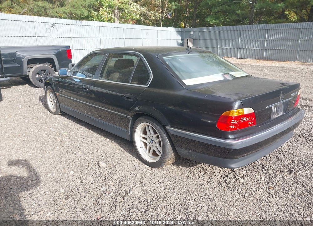 2000 BMW 740IL VIN: WBAGH8349YDP13386