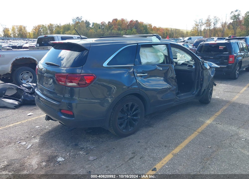 2020 KIA SORENTO 3.3L EX VIN: 5XYPHDA51LG678943