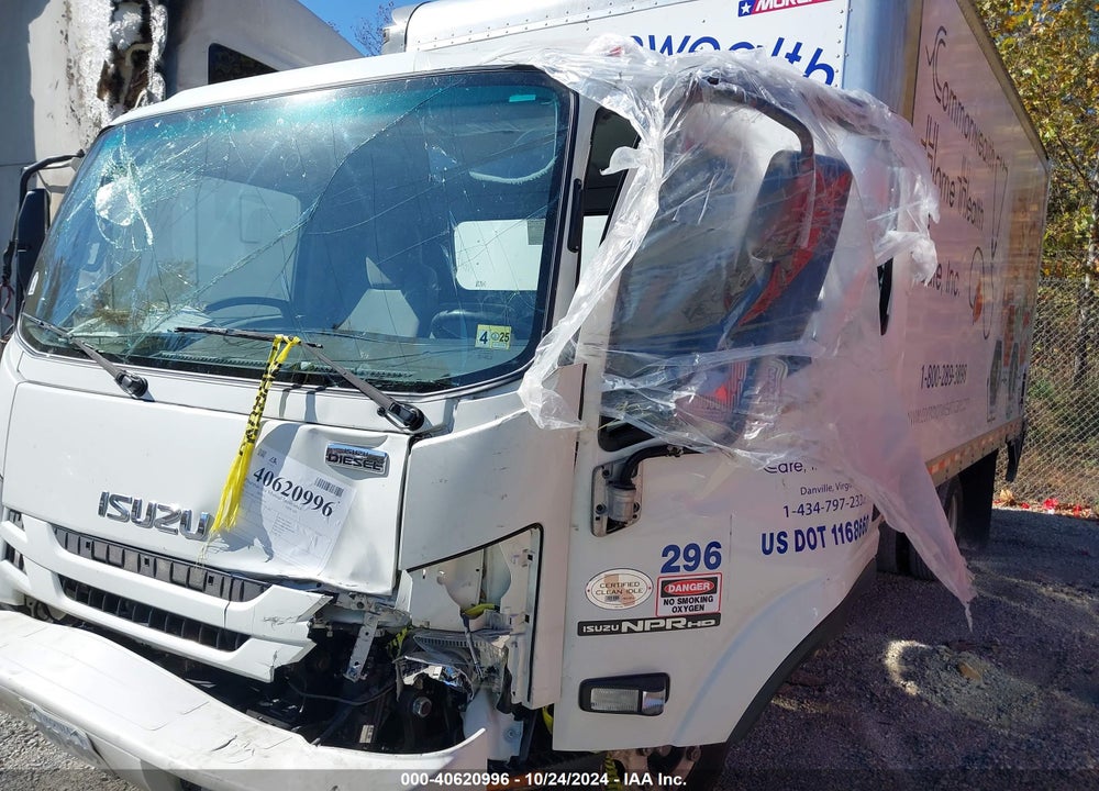2022 ISUZU NPR HD VIN: JALC4W165N7015095
