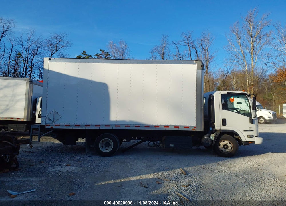2022 ISUZU NPR HD VIN: JALC4W165N7015095