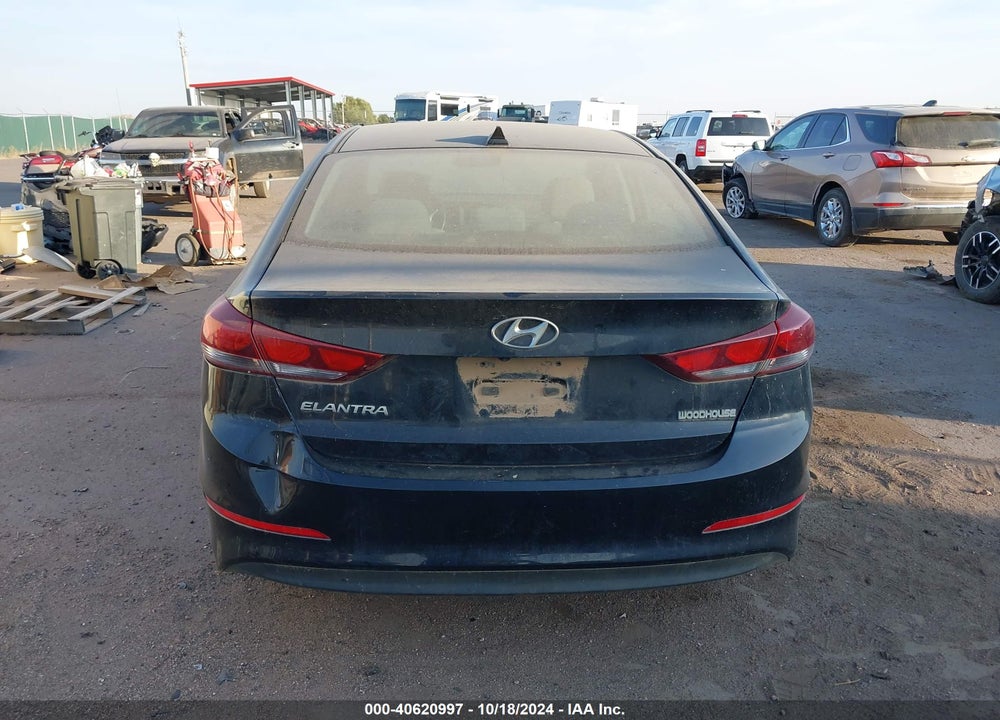 2018 HYUNDAI ELANTRA VIN: KMHD84LF2JU519350