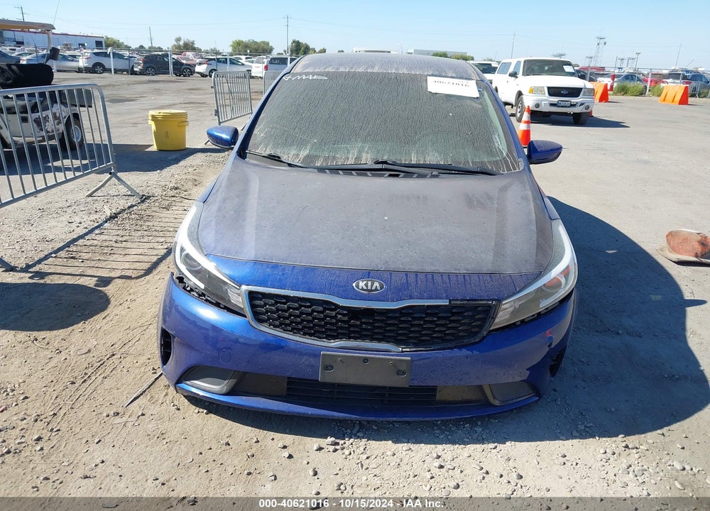 2018 KIA FORTE VIN: 3KPFK4A73JE264359