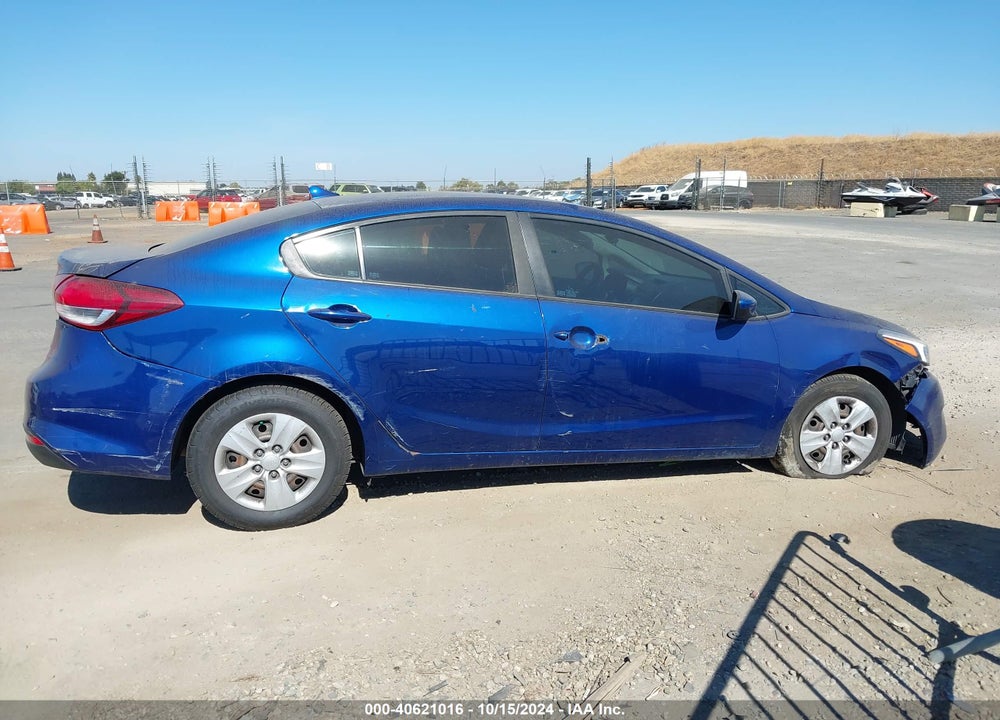 2018 KIA FORTE VIN: 3KPFK4A73JE264359