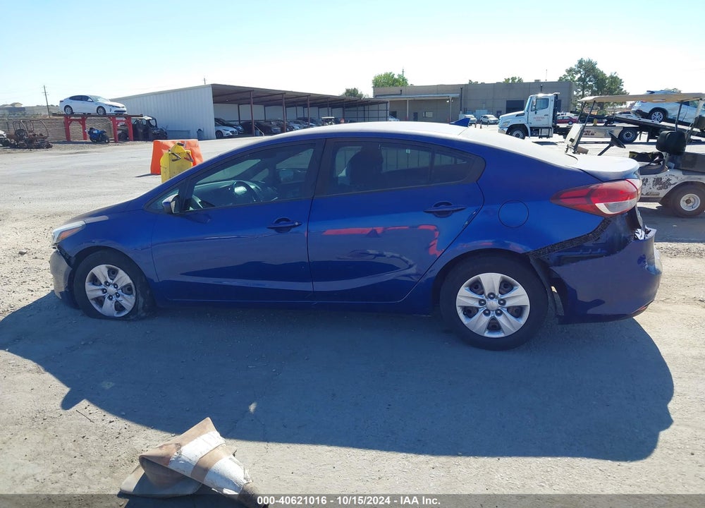 2018 KIA FORTE VIN: 3KPFK4A73JE264359