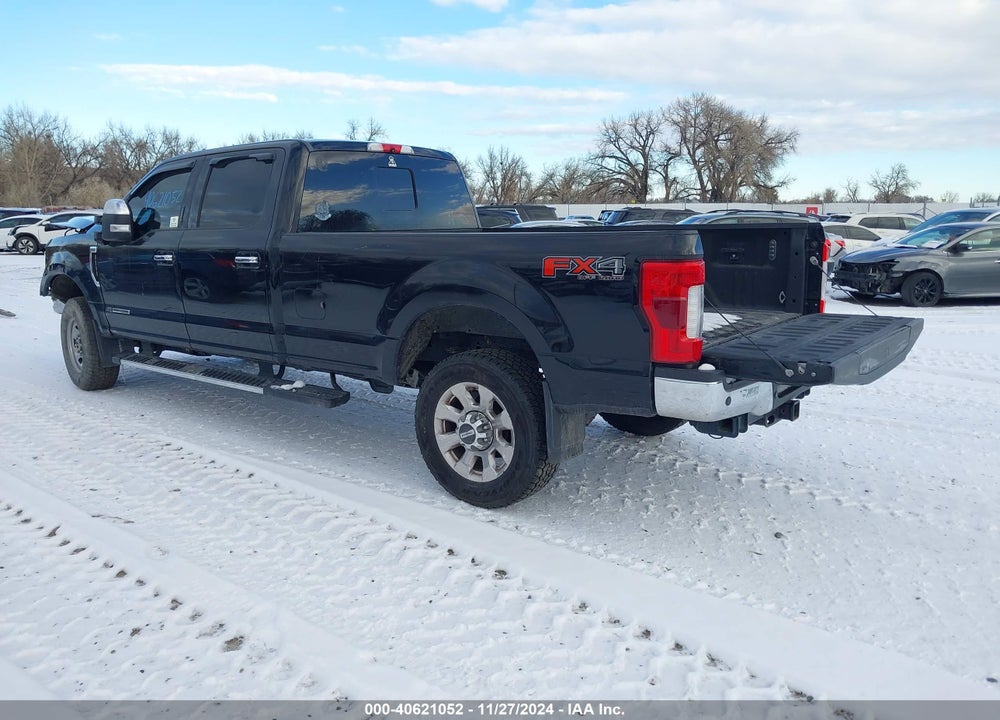 2017 FORD F-350 LARIAT VIN: 1FT8W3BTXHED07586