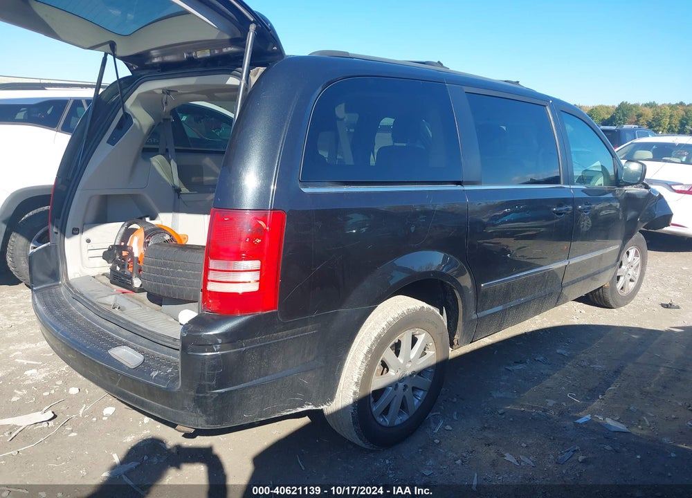 2010 CHRYSLER TOWN & COUNTRY TOURING VIN: 2A4RR5D12AR440851