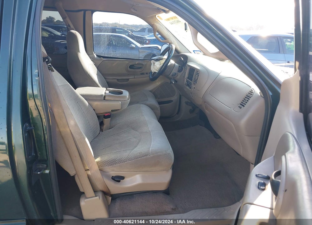 2001 FORD F-150 LARIAT/XL/XLT VIN: 2FTRX17L51CA13815