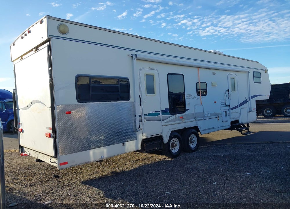 2002 KOMFORT KARRY36FKA VIN: 1K53KUR2X21026341