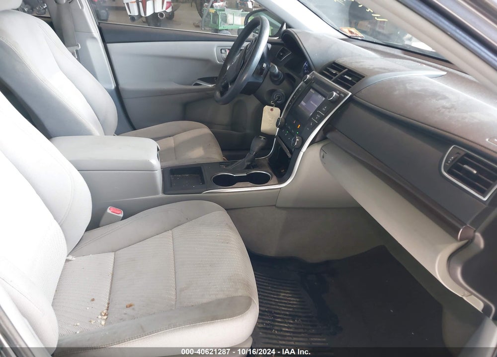 2016 TOYOTA CAMRY LE VIN: 4T4BF1FK1GR557851