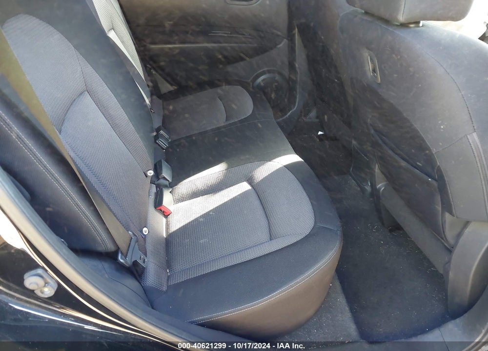 2011 NISSAN ROGUE SV VIN: JN8AS5MV5BW685196