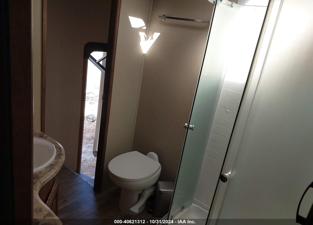2014 GRAND DESIGN REFLECTION VIN: 573FR3322E1200337