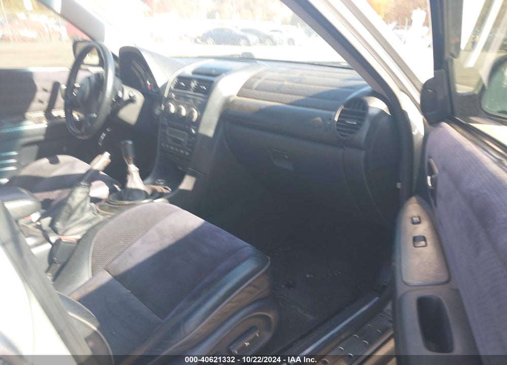2002 LEXUS IS 300 BASE W/5-SPEED MANUAL VIN: JTHBD192X20033726