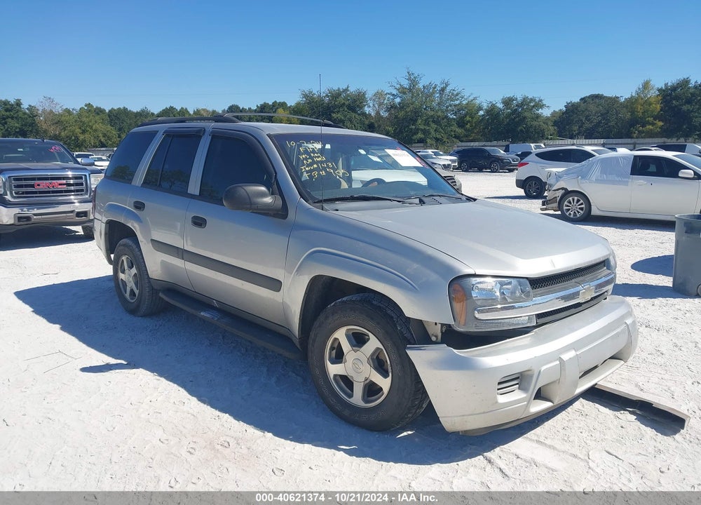 2005 CHEVROLET TRAILBLAZER LS VIN: 1GNDS13S352219312