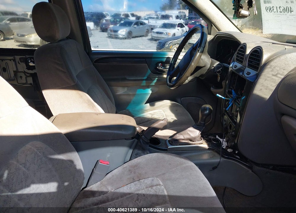 2003 GMC ENVOY XL SLE VIN: 1GKES16S836223617