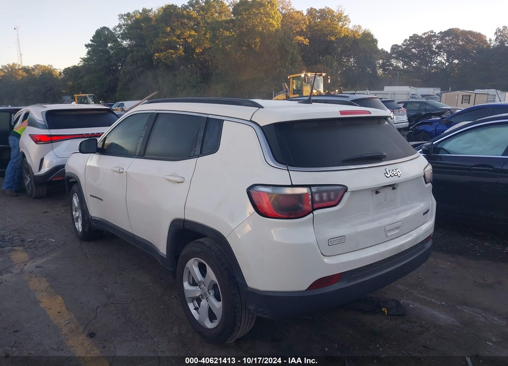 2018 JEEP COMPASS LATITUDE FWD VIN: 3C4NJCBB1JT368436