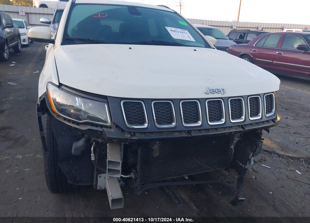 2018 JEEP COMPASS LATITUDE FWD VIN: 3C4NJCBB1JT368436