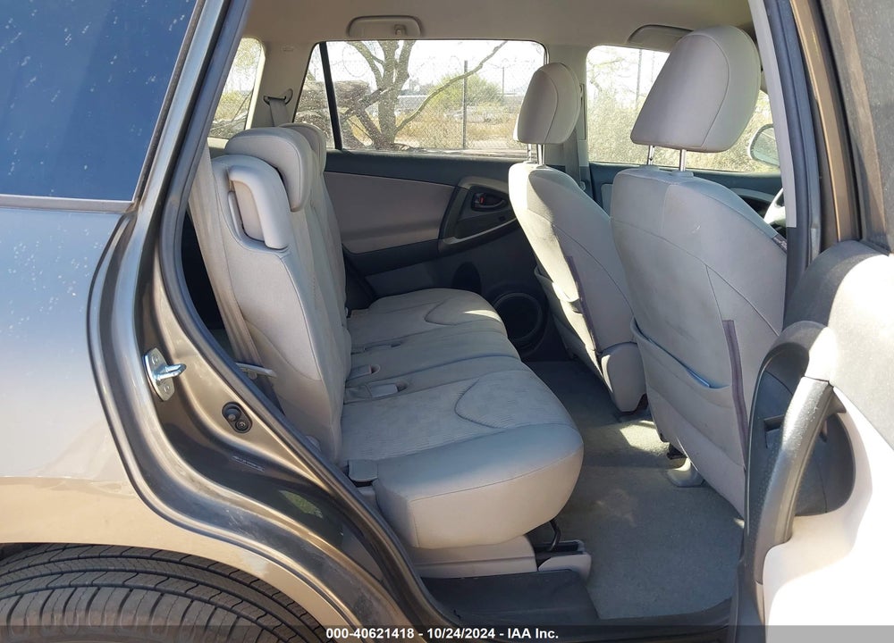 2011 TOYOTA RAV4 VIN: 2T3BF4DV8BW138601