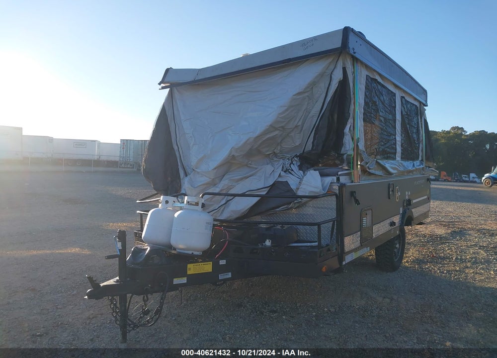 2022 FLAGSTAFF SE228BHSE VIN: 4X4CFS615ND187592