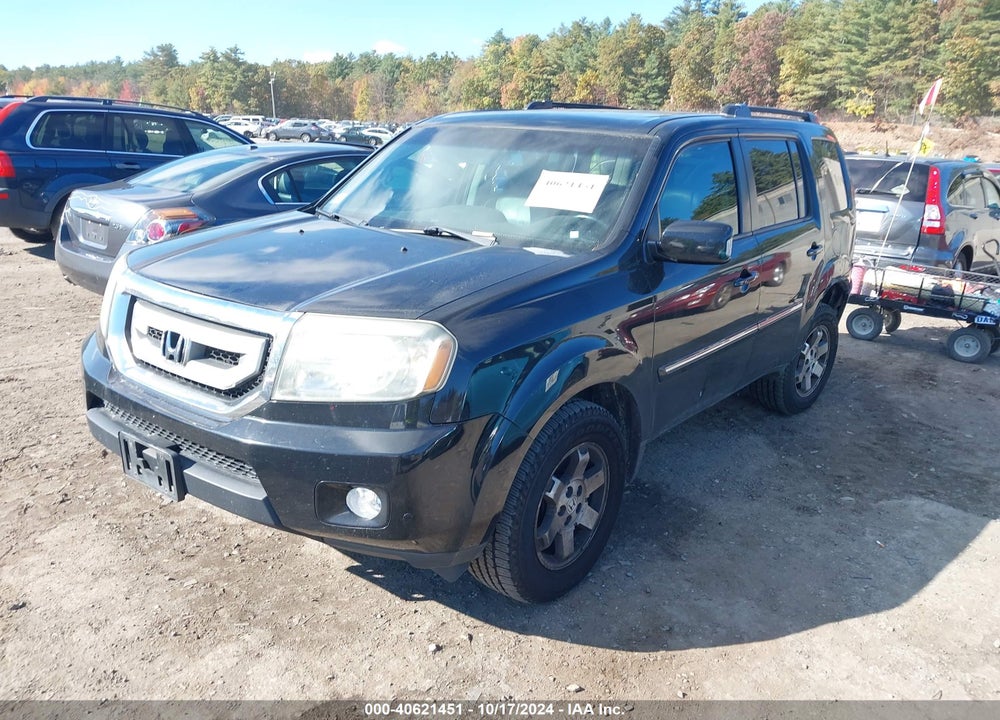 2011 HONDA PILOT TOURING VIN: 5FNYF4H95BB084316