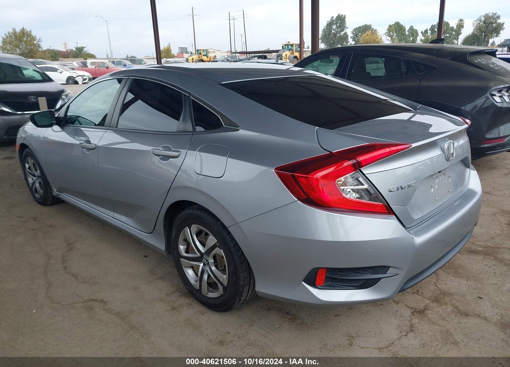 2018 HONDA CIVIC LX VIN: 2HGFC2F54JH584000