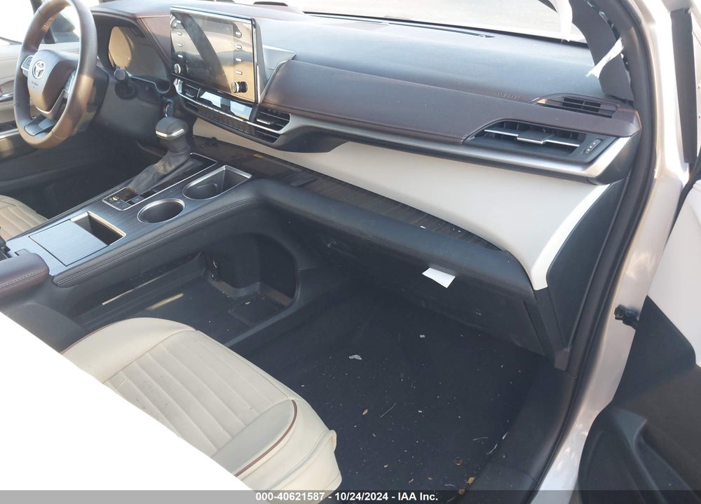 2023 TOYOTA SIENNA PLATINUM VIN: 5TDESKFC6PS100107