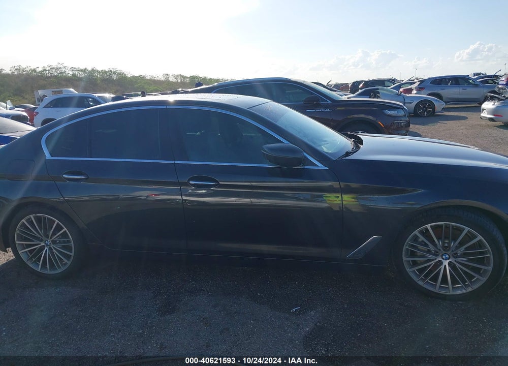 2017 BMW 540I VIN: WBAJE5C3XHG914801