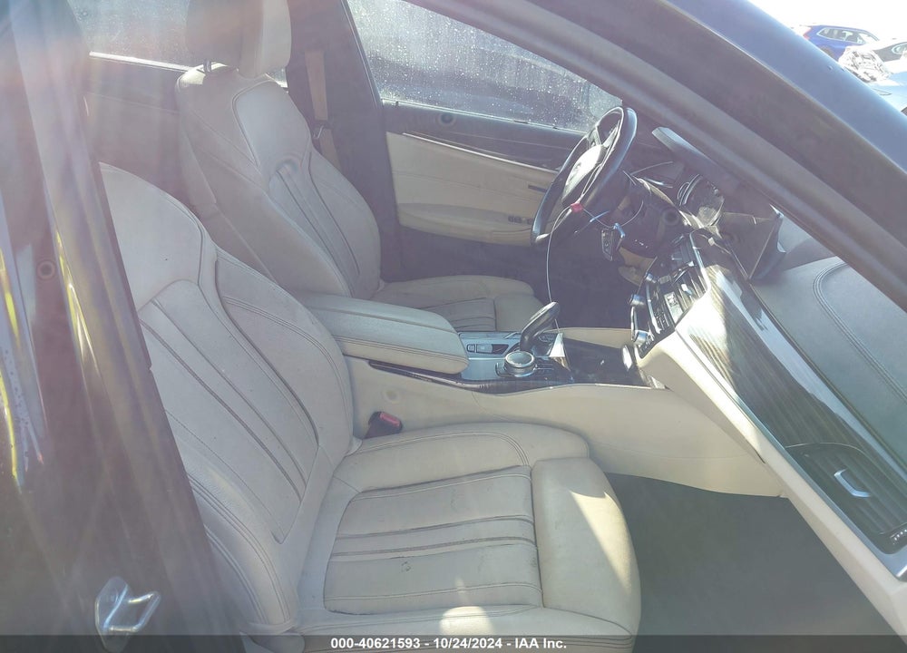 2017 BMW 540I VIN: WBAJE5C3XHG914801