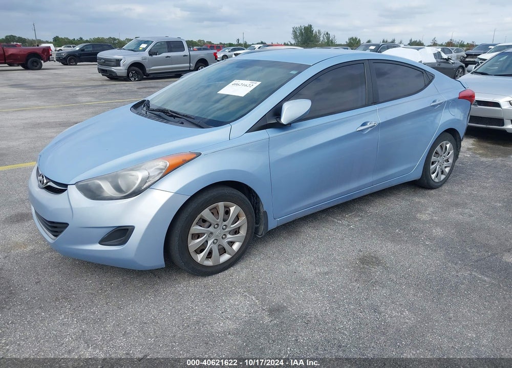 2013 HYUNDAI ELANTRA GLS VIN: KMHDH4AE7DU509136