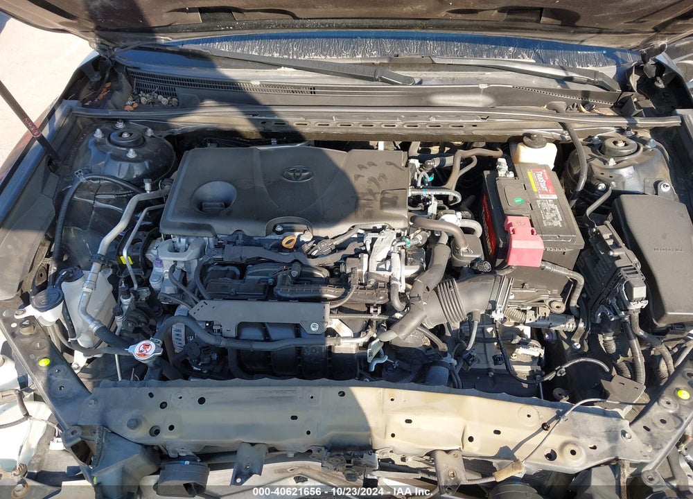 2018 TOYOTA CAMRY SE VIN: 4T1B11HK1JU077838