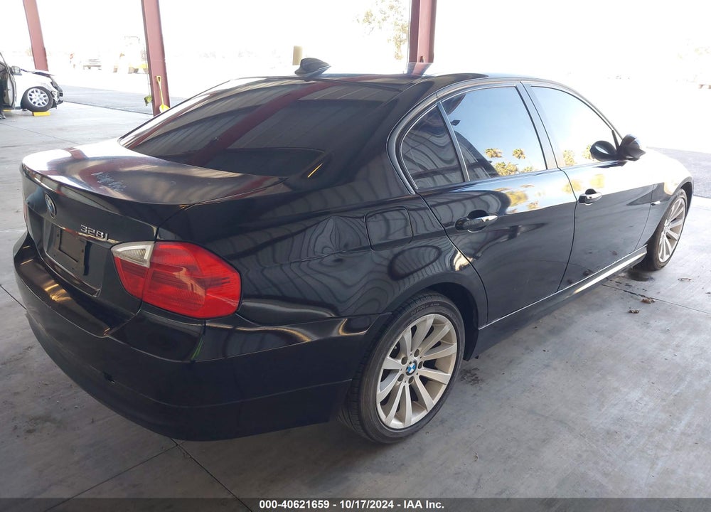 2011 BMW 328I VIN: WBAPH5C55BA446215