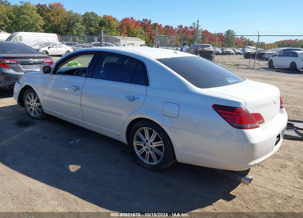 2010 TOYOTA AVALON LIMITED VIN: 4T1BK3DB9AU358297