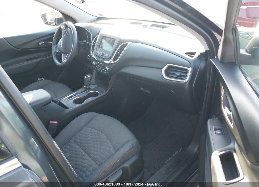 2019 CHEVROLET EQUINOX LT VIN: 2GNAXKEV6K6124260