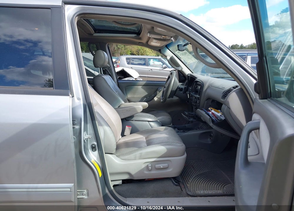 2006 TOYOTA SEQUOIA SR5 V8 VIN: 5TDBT44A56S263214