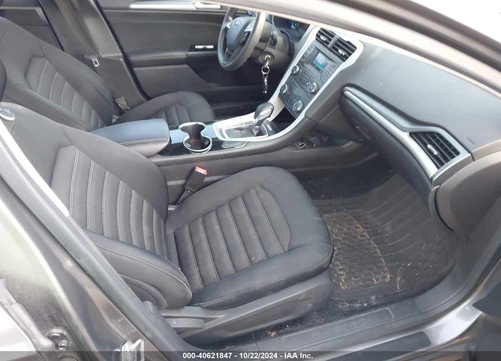 2014 FORD FUSION SE VIN: 1FA6P0H76E5404413