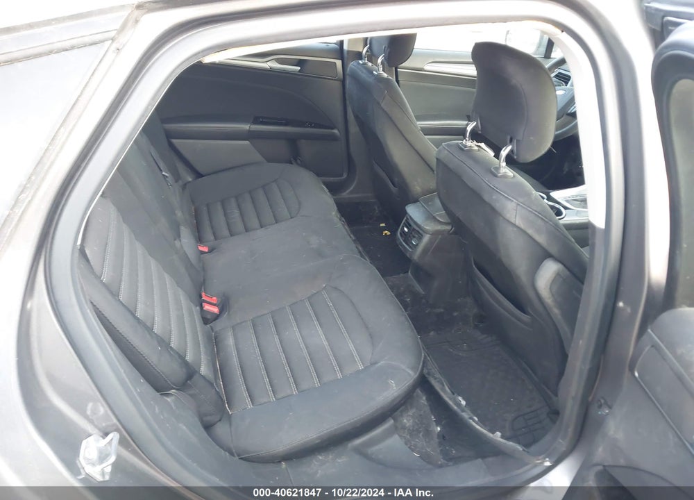 2014 FORD FUSION SE VIN: 1FA6P0H76E5404413