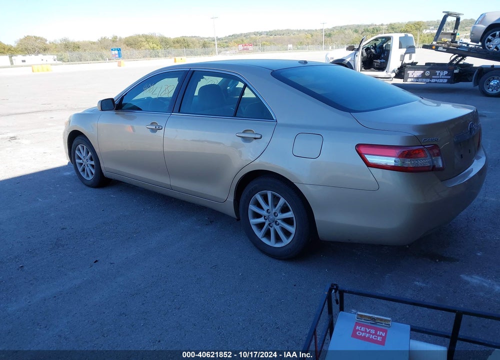 2010 TOYOTA CAMRY XLE VIN: 4T4BF3EK4AR052374