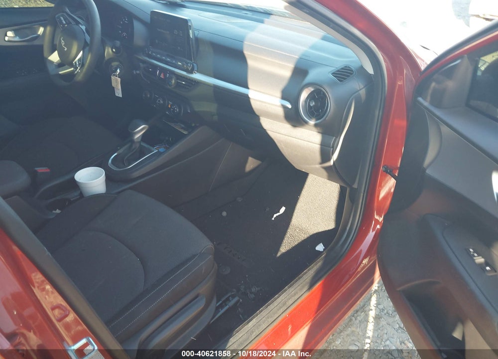 2023 KIA FORTE LXS VIN: 3KPF24AD7PE596576