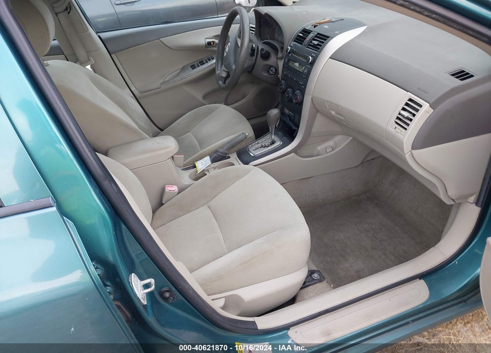 2010 TOYOTA COROLLA LE VIN: 2T1BU4EE8AC377854