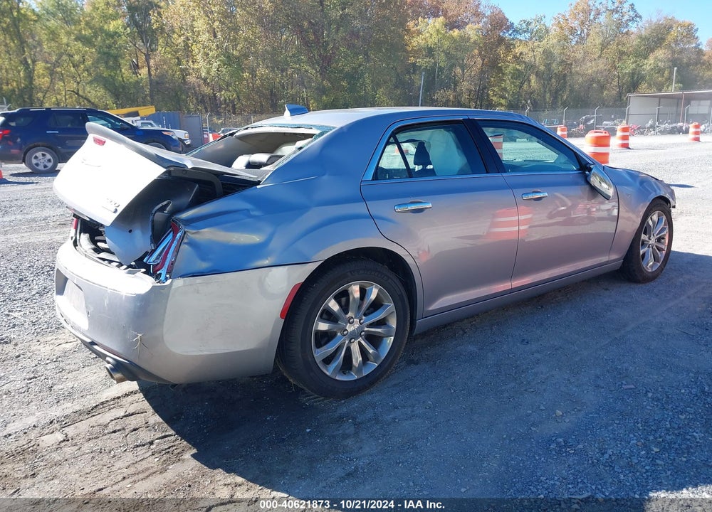 2018 CHRYSLER 300 LIMITED AWD VIN: 2C3CCAKGXJH268169