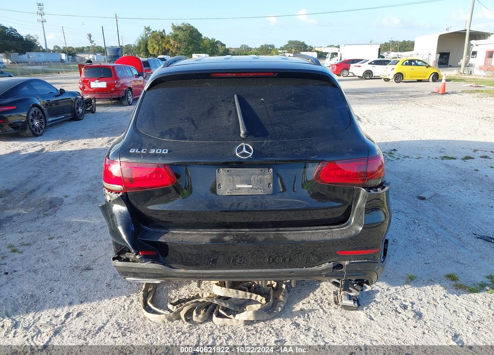 2022 MERCEDES-BENZ GLC 300 SUV VIN: W1N0G8DB2NG072735