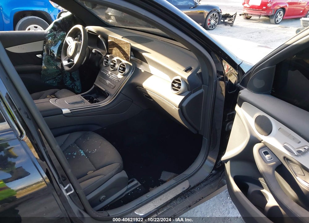 2022 MERCEDES-BENZ GLC 300 SUV VIN: W1N0G8DB2NG072735
