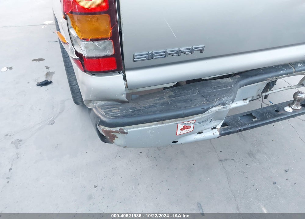 2006 GMC SIERRA 1500 SL/SLE1/WORK TRUCK VIN: 1GTEC14V46E117794