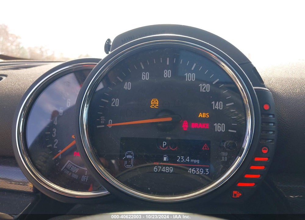 2017 MINI CLUBMAN COOPER VIN: WMWLU1C34H2F28881