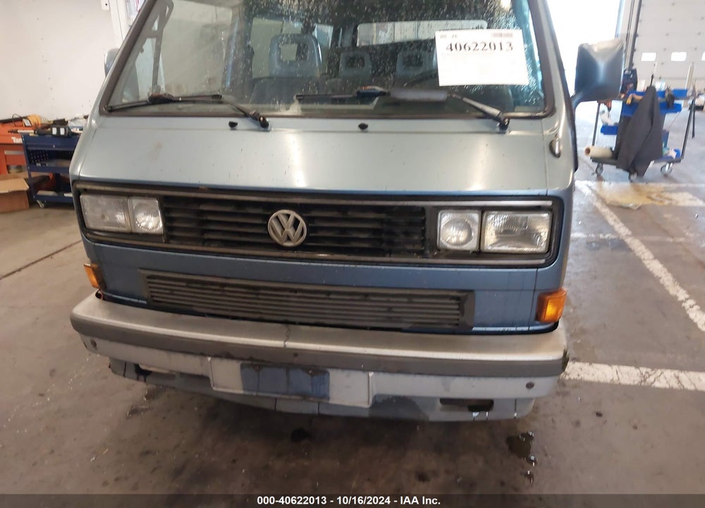 1989 VOLKSWAGEN VANAGON BUS VIN: WV2YB0252KH059806