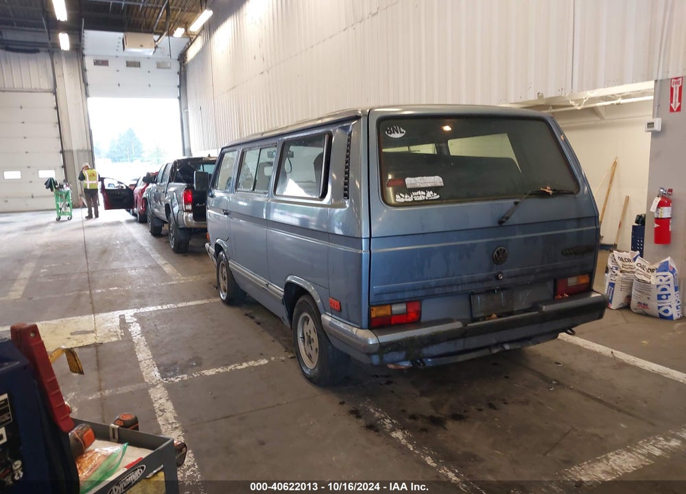 1989 VOLKSWAGEN VANAGON BUS VIN: WV2YB0252KH059806
