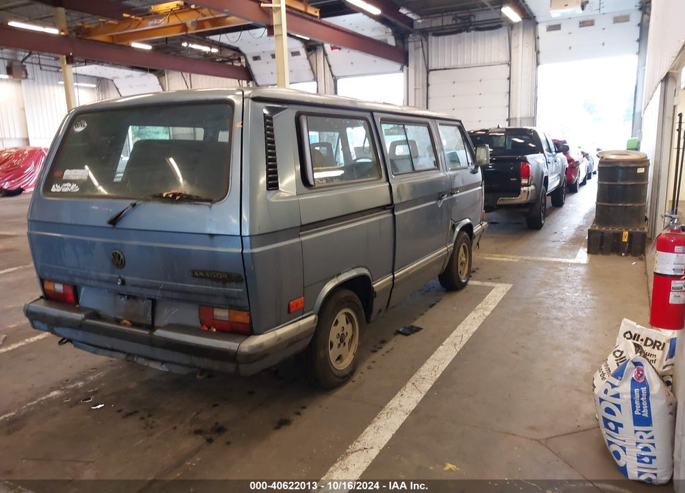 1989 VOLKSWAGEN VANAGON BUS VIN: WV2YB0252KH059806