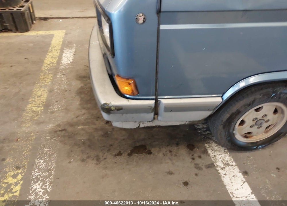 1989 VOLKSWAGEN VANAGON BUS VIN: WV2YB0252KH059806